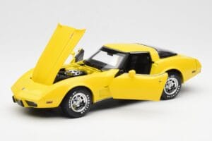 Chevrolet Corvette C3 Gul UT Models 1:18 21074 Metal — billede 2 af 8