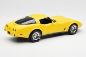 Chevrolet Corvette C3 Gul UT Models 1:18 21074 Metal — billede 3 af 8