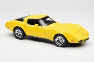 Chevrolet Corvette C3 Gul UT Models 1:18 21074 Metal — billede 6 af 8