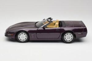 Chevrolet Corvette C4 LT4 Cabriolet Lilla Metallic Maisto 1:18 50277 Metal — billede 4 af 8
