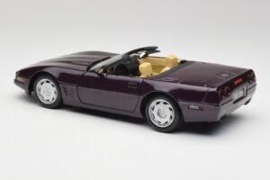 Chevrolet Corvette C4 LT4 Cabriolet Lilla Metallic Maisto 1:18 50277 Metal — billede 7 af 8