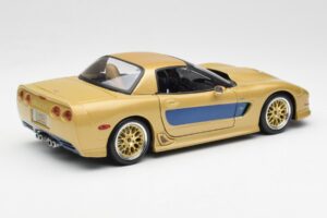 Chevrolet Corvette C5 Guldstrand Signature Edition Guld Maisto 1:18 31657 Metal — billede 3 af 8