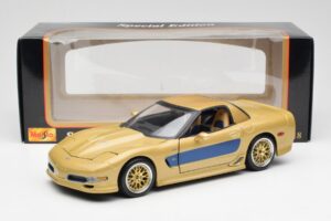Chevrolet Corvette C5 Guldstrand Signature Edition Guld Maisto 1:18 31657 Metal — billede 8 af 8