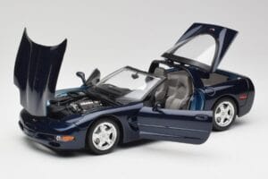 Chevrolet Corvette C5 Nassau Blå Bburago 1:18 30166 Metal — billede 2 af 8