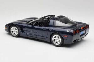Chevrolet Corvette C5 Nassau Blå Bburago 1:18 30166 Metal — billede 7 af 8