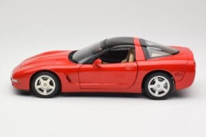 Chevrolet Corvette C5 Targa Rød UT Models 1:18 21001 Metal — billede 4 af 8