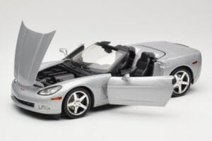 Chevrolet Corvette C6 Cabriolet Sølv Hot Wheels 1:18 B6052 Metal — billede 2 af 8