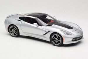 Chevrolet Corvette C7 Sølv Maisto 1:18 38132 Metal — billede 6 af 8