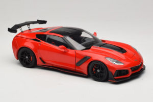 Chevrolet Corvette C7 ZR1 Torch Red IXO 1:18 18RDC243-FO Metal — billede 6 af 8