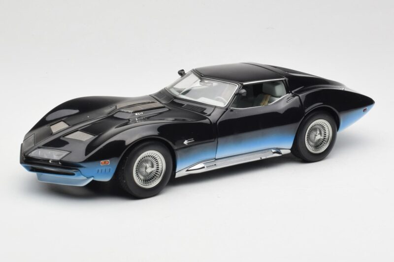 Chevrolet Corvette Manta Ray Blå AUTOart 1:18 71041 Metal