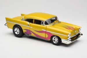Chevrolet Custom Gul med Flamme Hot Wheels 1:18 21356 Metal — billede 6 af 8