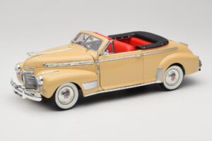 Chevrolet Deluxe Cabriolet Beige Eagle Collectibles 1:18 3022518 Metal