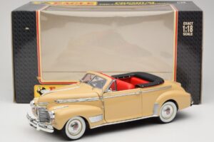 Chevrolet Deluxe Cabriolet Beige Eagle Collectibles 1:18 3022518 Metal — billede 8 af 8