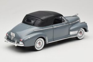 Chevrolet Deluxe Cabriolet Med Blødtag Grå Eagles Race 1:18 7497276 Metal — billede 3 af 8