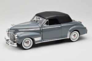 Chevrolet Deluxe Cabriolet Med Blødtag Grå Eagles Race 1:18 7497276 Metal