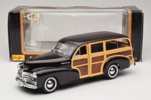 Chevrolet Fleetmaster Woody Sort Maisto 1:18 56043 Metal — billede 8 af 8