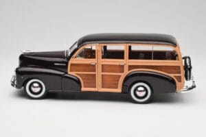 Chevrolet Fleetmaster Woody Sort & Wood Panels Maisto 1:18 43697545B Metal — billede 4 af 8