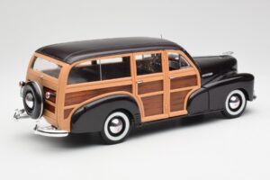 Chevrolet Fleetmaster Woody Brun Maisto 1:18 36854 Metal — billede 3 af 8