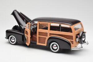Chevrolet Fleetmaster Woody Brun Maisto 1:18 36854 Metal — billede 5 af 8