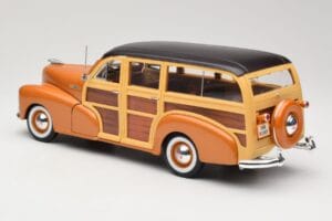 Chevrolet Fleetmaster Woody Guld Maisto 1:18 56042 Metal — billede 7 af 8