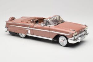 Chevrolet Impala Cabriolet Brun Motormax 1:18 73112 Metal — billede 6 af 8