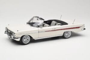 Chevrolet Impala Cabriolet Hvid Sun Star 1:18 3405 Metal