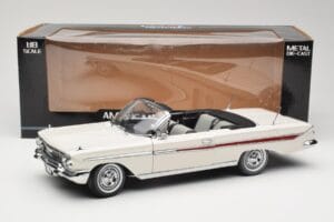 Chevrolet Impala Cabriolet Hvid Sun Star 1:18 3405 Metal — billede 8 af 8