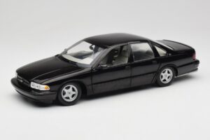 Chevrolet Impala SS Sort UT Models 1:18 21031 Metal