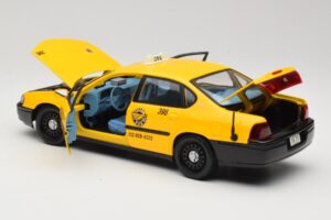 Chevrolet Impala Taxi Maisto 1:18 36617 Metal — billede 5 af 8