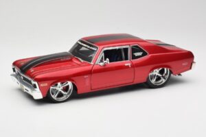 Chevrolet Nova SS Coupe Rød Maisto 1:18 31083-M1 Metal