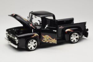 Chevrolet Old School Cody Project Truck & Chopper Set Joyride 1:18 33911 Metal — billede 2 af 8