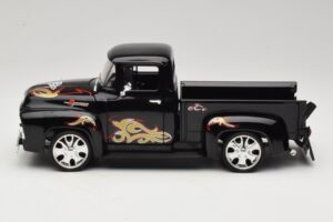 Chevrolet Old School Cody Project Truck & Chopper Set Joyride 1:18 33911 Metal — billede 4 af 8