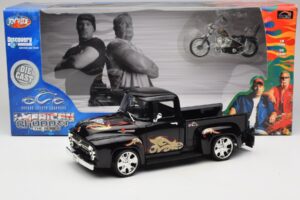 Chevrolet Old School Cody Project Truck & Chopper Set Joyride 1:18 33911 Metal — billede 8 af 8