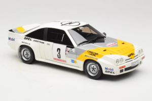Opel Manta 400 Group B Rally Tour de Corse 1984 Med Chevrolet G30 Servicevogn Otto 1:18 OT491 Resin — billede 13 af 13