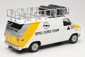 Opel Manta 400 Group B Rally Tour de Corse 1984 Med Chevrolet G30 Servicevogn Otto 1:18 OT491 Resin — billede 5 af 13