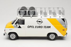 Opel Manta 400 Group B Rally Tour de Corse 1984 Med Chevrolet G30 Servicevogn Otto 1:18 OT491 Resin — billede 6 af 13