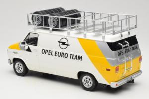Opel Manta 400 Group B Rally Tour de Corse 1984 Med Chevrolet G30 Servicevogn Otto 1:18 OT491 Resin — billede 8 af 13
