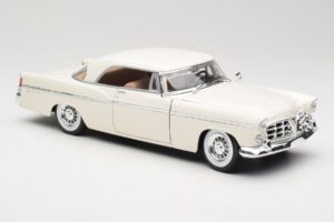 Chrysler 300B Hvid Maisto 1:18 531897 Metal — billede 6 af 8
