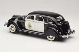Chrysler Airflow Politibil Signature Models 1:18 CCSM01 Metal — billede 5 af 6