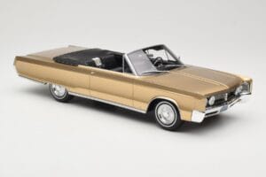 Chrysler Newport Cabriolet Gold Metallic BoS Models 1:18 BOS273 Resin — billede 4 af 6