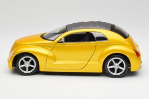Chrysler Pronto Cruizer Guld Maisto 1:18 37800 Metal — billede 4 af 8