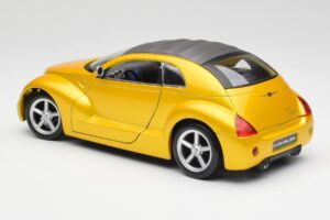 Chrysler Pronto Cruizer Guld Maisto 1:18 37800 Metal — billede 7 af 8