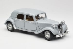 Citroen 15CV 6 Cyl Grå Maisto 1:18 50313 Metal — billede 6 af 8