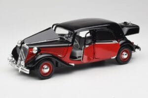 Citroen 15CV 6 Cyl Sort & Rød Valmy Maisto 1:18 56009 Metal — billede 2 af 8