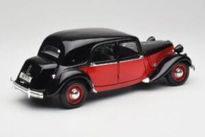 Citroen 15CV 6 Cyl Sort & Rød Valmy Maisto 1:18 56009 Metal — billede 3 af 8