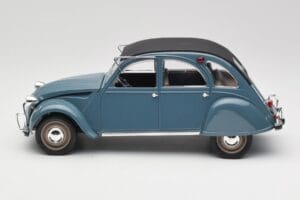 Citroen 2CV Bleu Nuit Solido 1:18 8028 Metal — billede 3 af 6