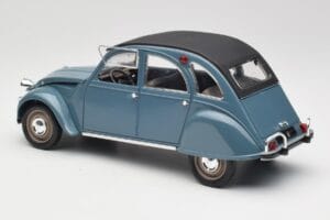 Citroen 2CV Bleu Nuit Solido 1:18 8028 Metal — billede 5 af 6