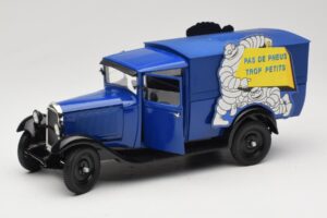 Citroen C4 F Pas de Pneus Trop Petit Blå Solido 1:18 151235-00 Metal — billede 2 af 8