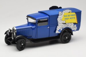 Citroen C4 F Pas de Pneus Trop Petit Blå Solido 1:18 151235-00 Metal