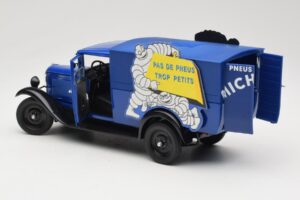 Citroen C4 F Pas de Pneus Trop Petit Blå Solido 1:18 151235-00 Metal — billede 5 af 8